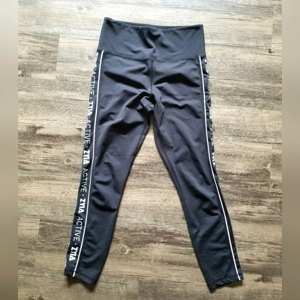 ZYIA Active Black Logo Leggings - Picture 2 of 4